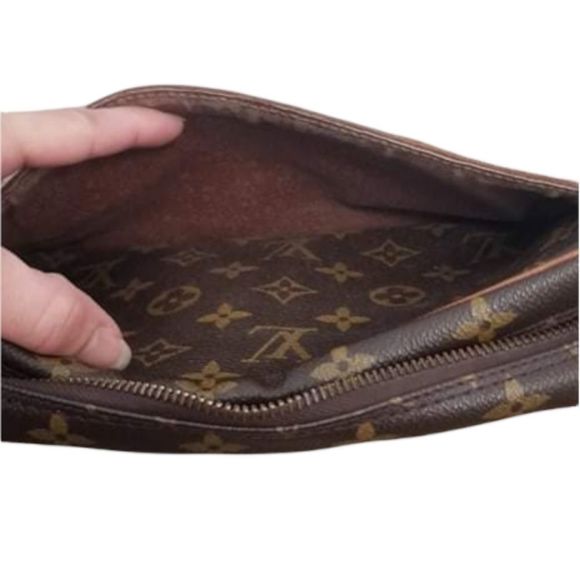 LOUIS VUITTON COMPIEGNE 23 CLUTCH BAG - Picture 6 of 11